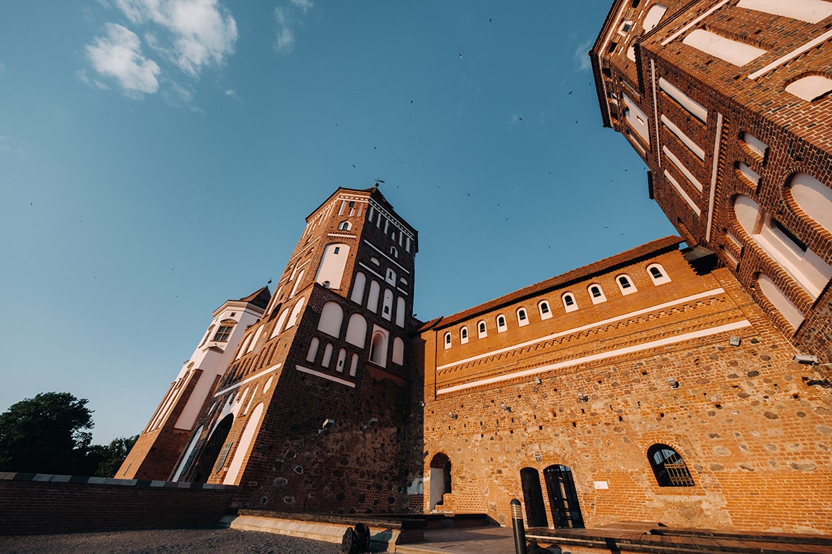 Wawel Castle Combo Tickets: What’s Included and How to Save Money